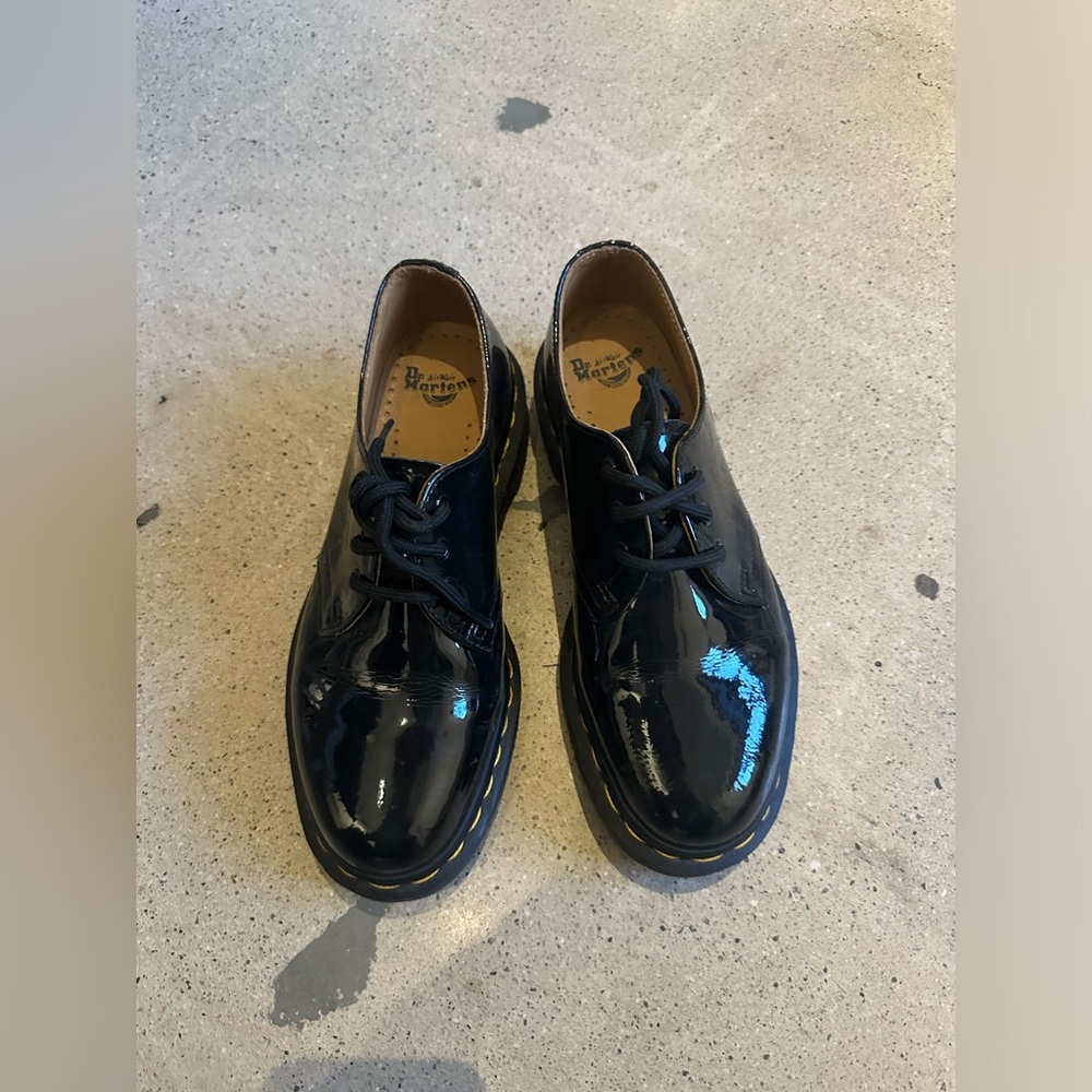 Doc marten black patent leather oxford women’s size 7